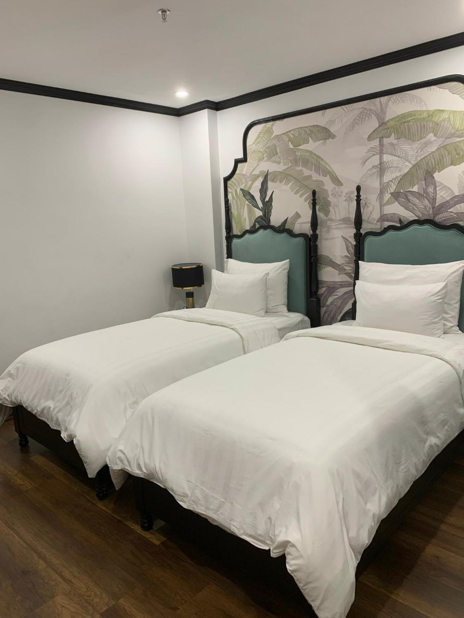 Aquarius Premium Hotel Hanoi Exterior foto