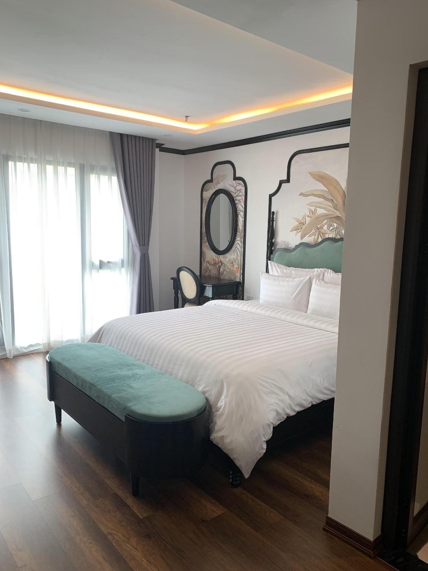 Aquarius Premium Hotel Hanoi Exterior foto